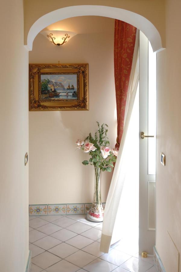 Amalfi Old Square Room & Apartments Eksteriør bilde