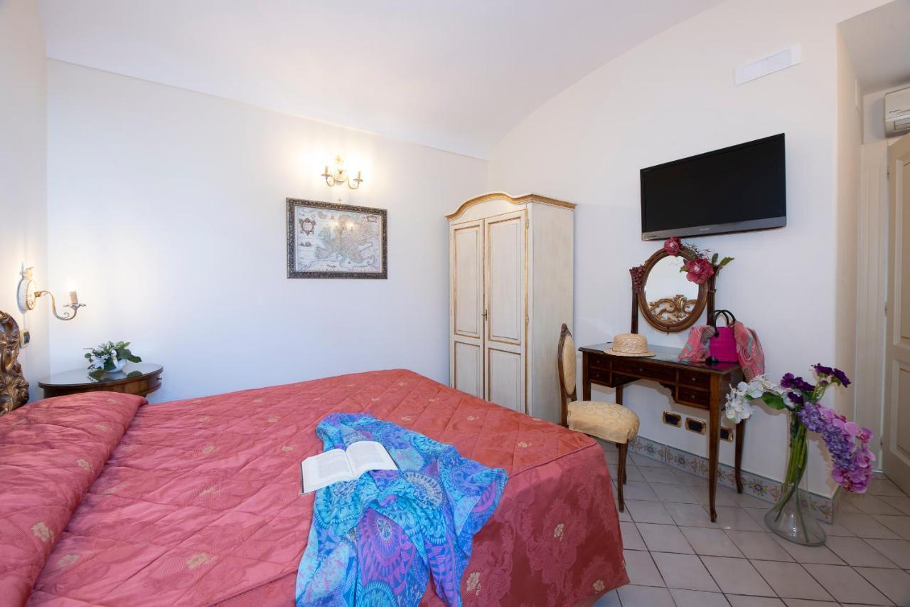 Amalfi Old Square Room & Apartments Eksteriør bilde