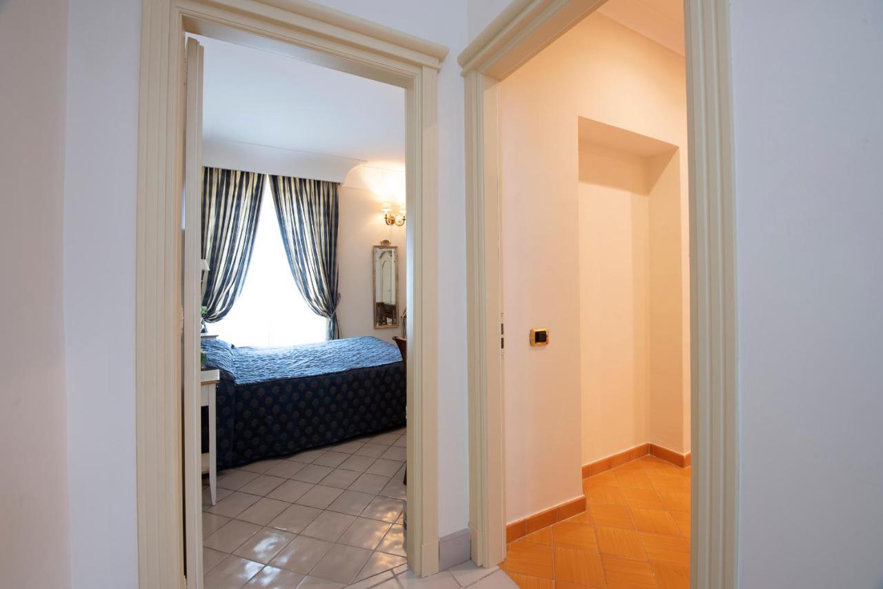 Amalfi Old Square Room & Apartments Eksteriør bilde